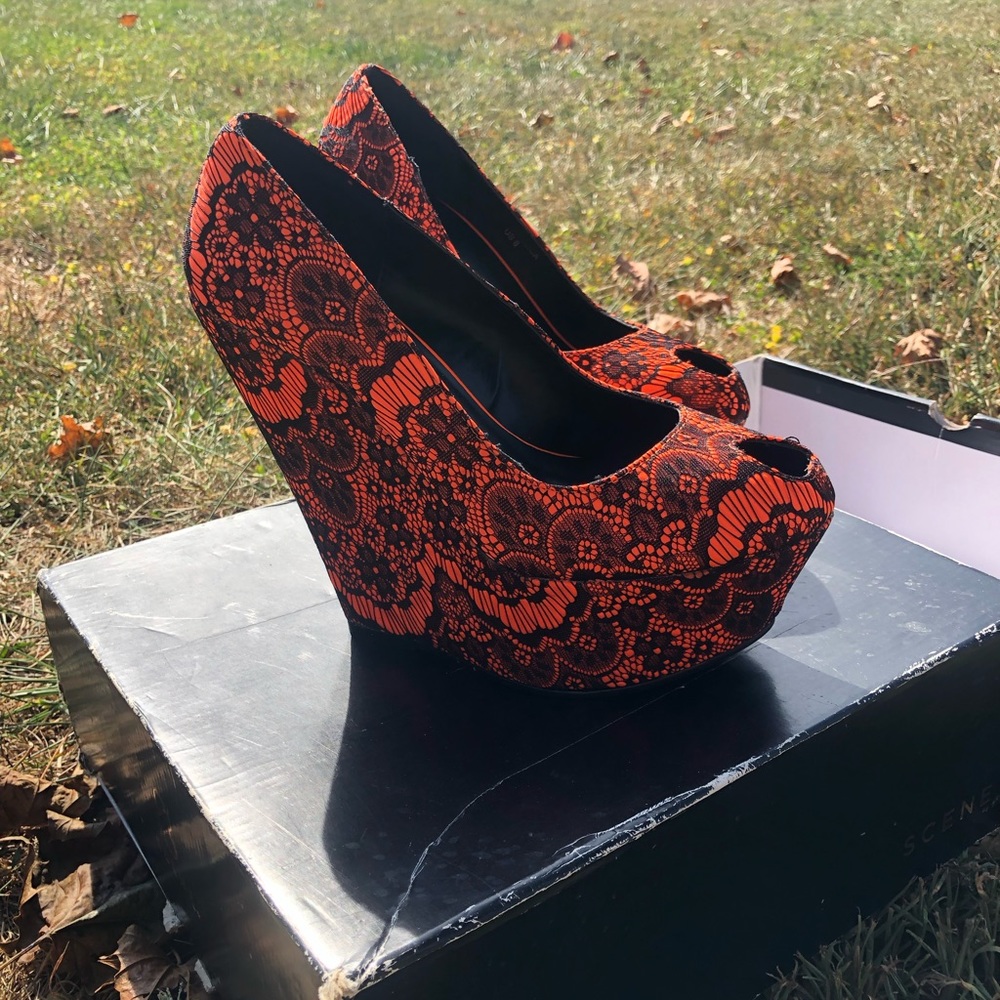 Women’s Wedge Shoes, by Scene